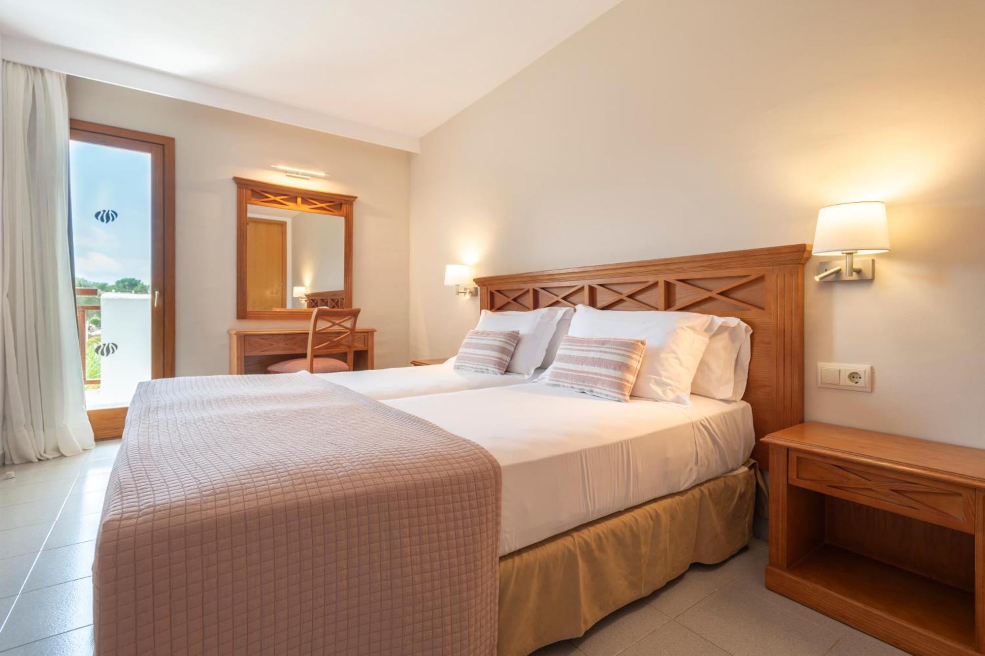 Inturotel Esmeralda Garden Cala d'Or  Exterior photo